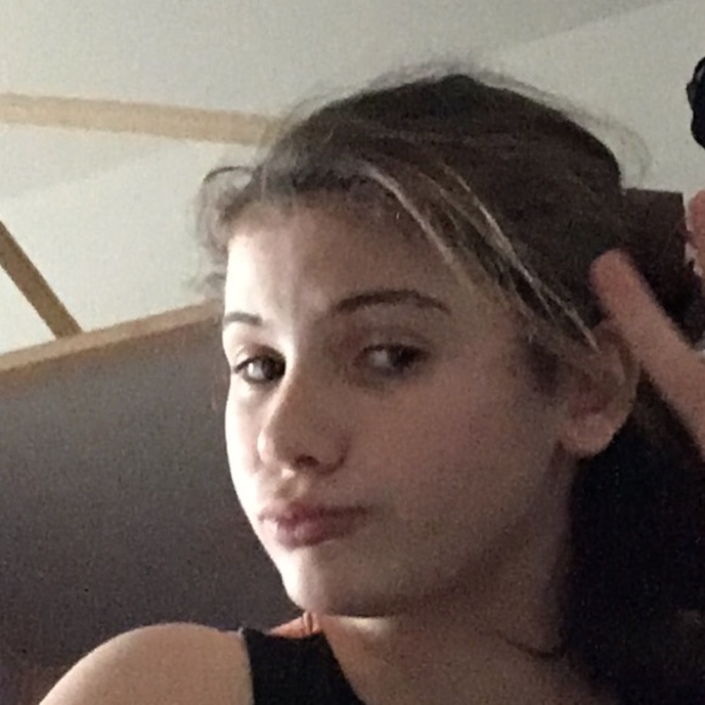 Meet your Posher, Sabrina